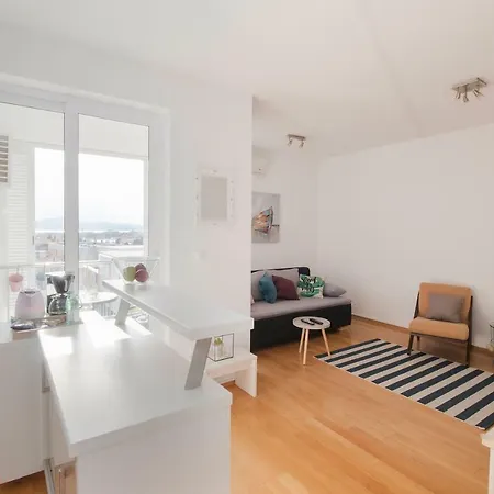 Bm Apartment *