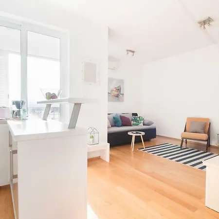Apartment Bm Zadar